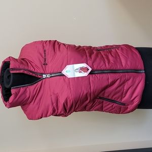 New! Free Country Puffer Vest Berry S